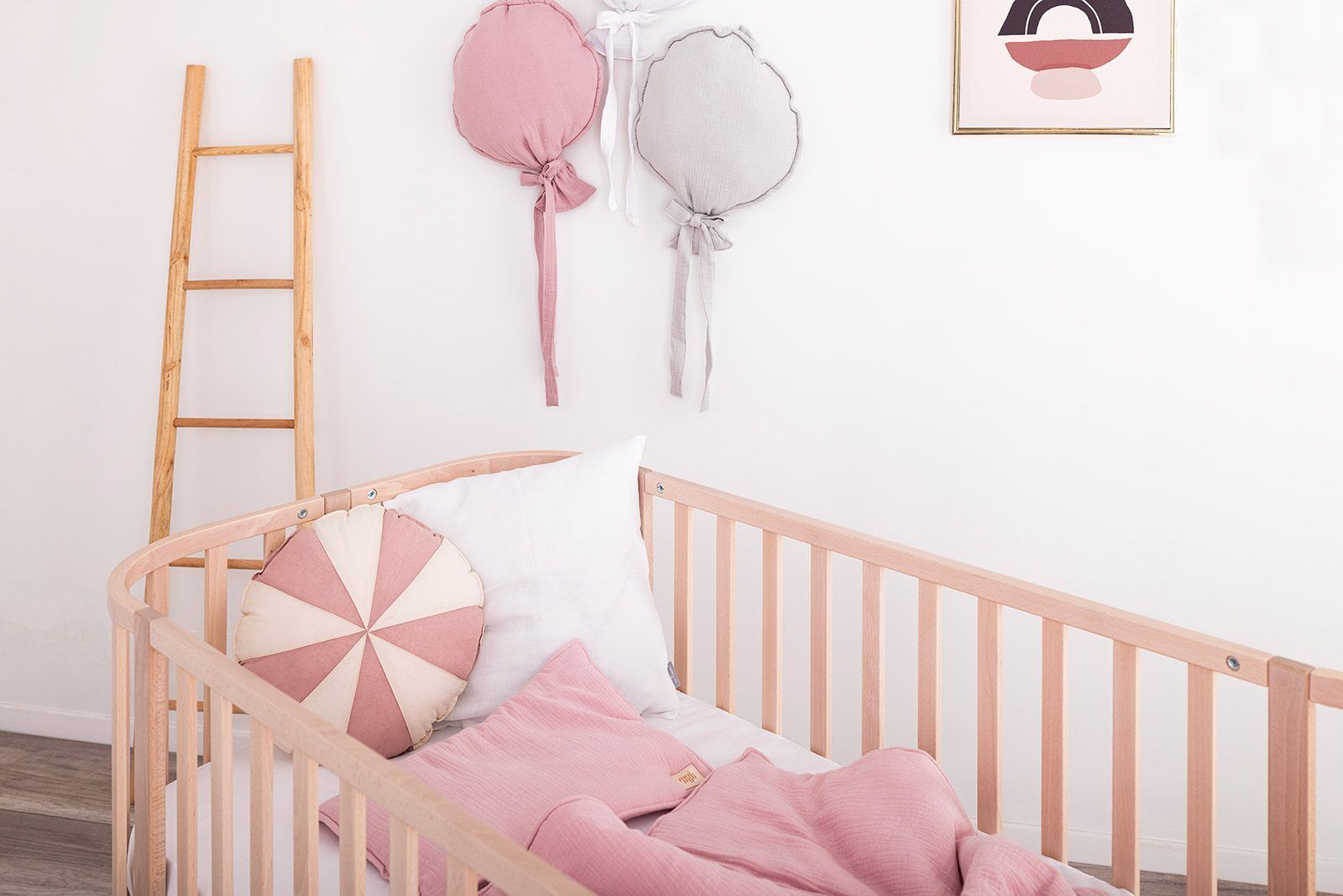 Baby Cot Bed Grand