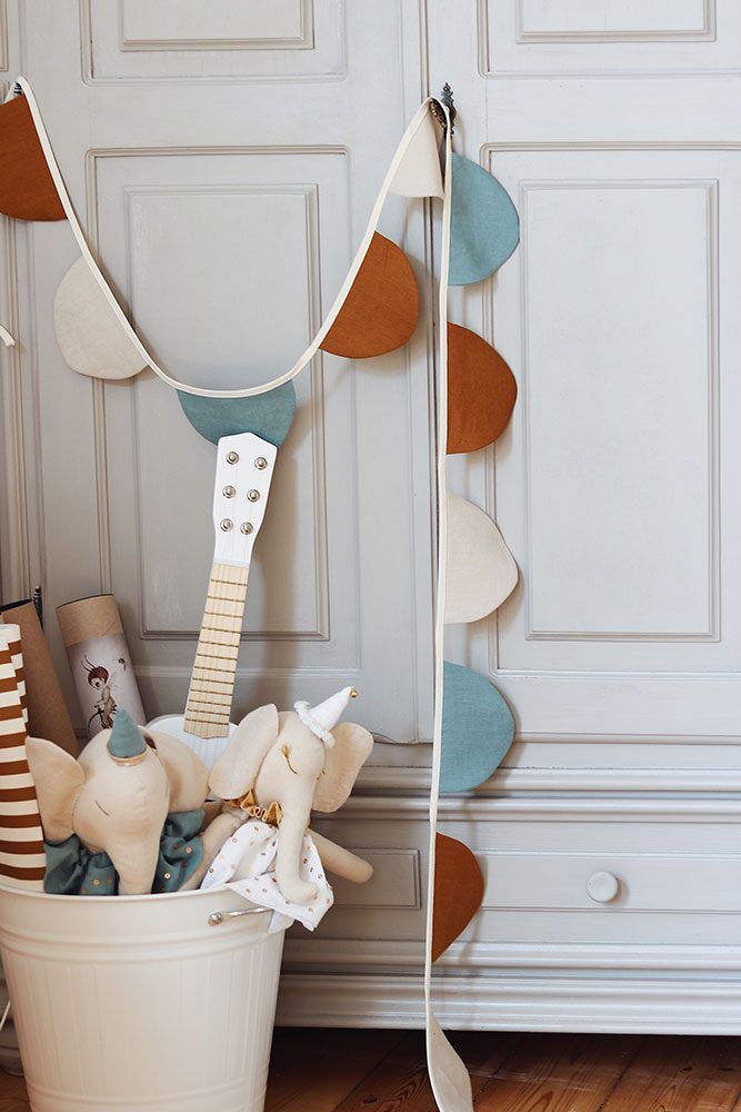 Classic garlands - Circus - crescent moons