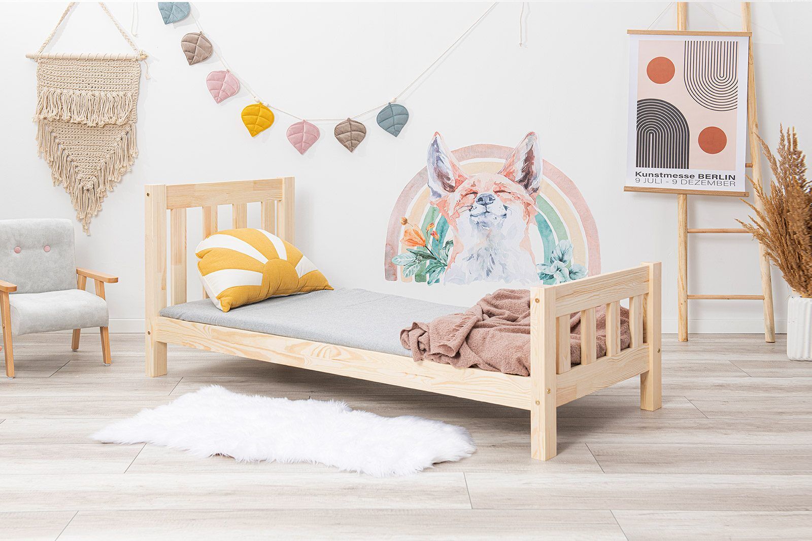 In the photo: Children’s bed Topo 160x80cm with legs extended by 10cm
