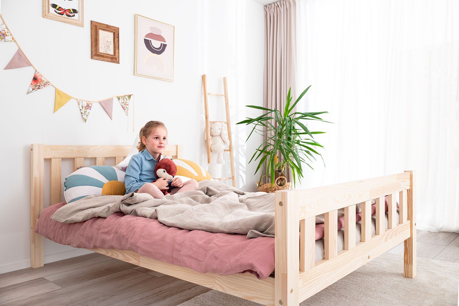In the photo: Children’s bed Topo 160x80cm with legs extended by 20cm