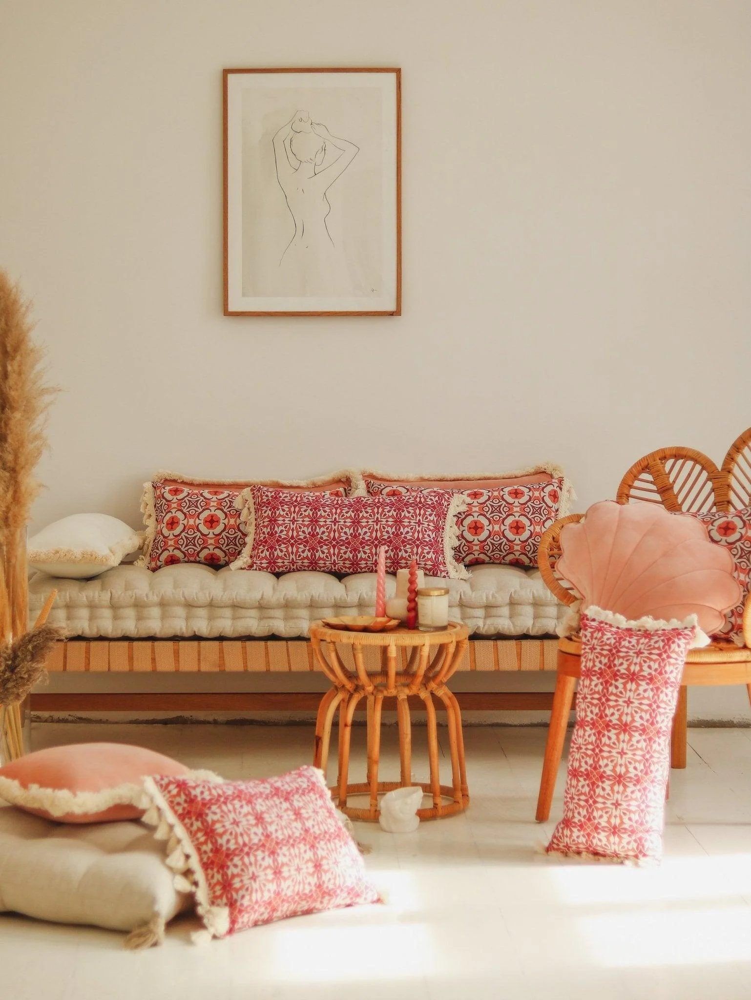 Tapestry bolster - Dancing rosettes