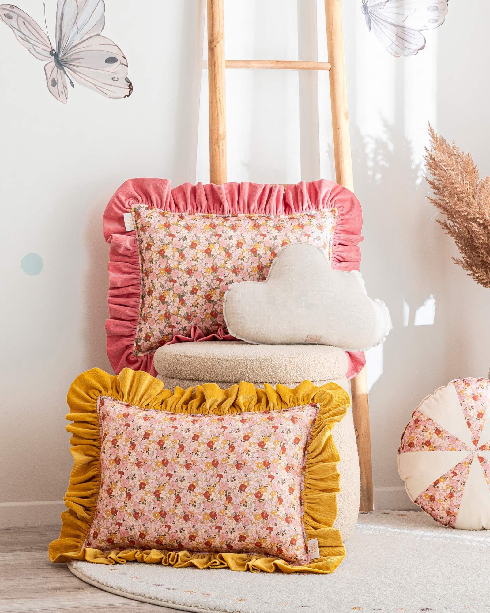 Reversible Pillow with Frill - Pink Garden, Summer Garden, Summer Garden