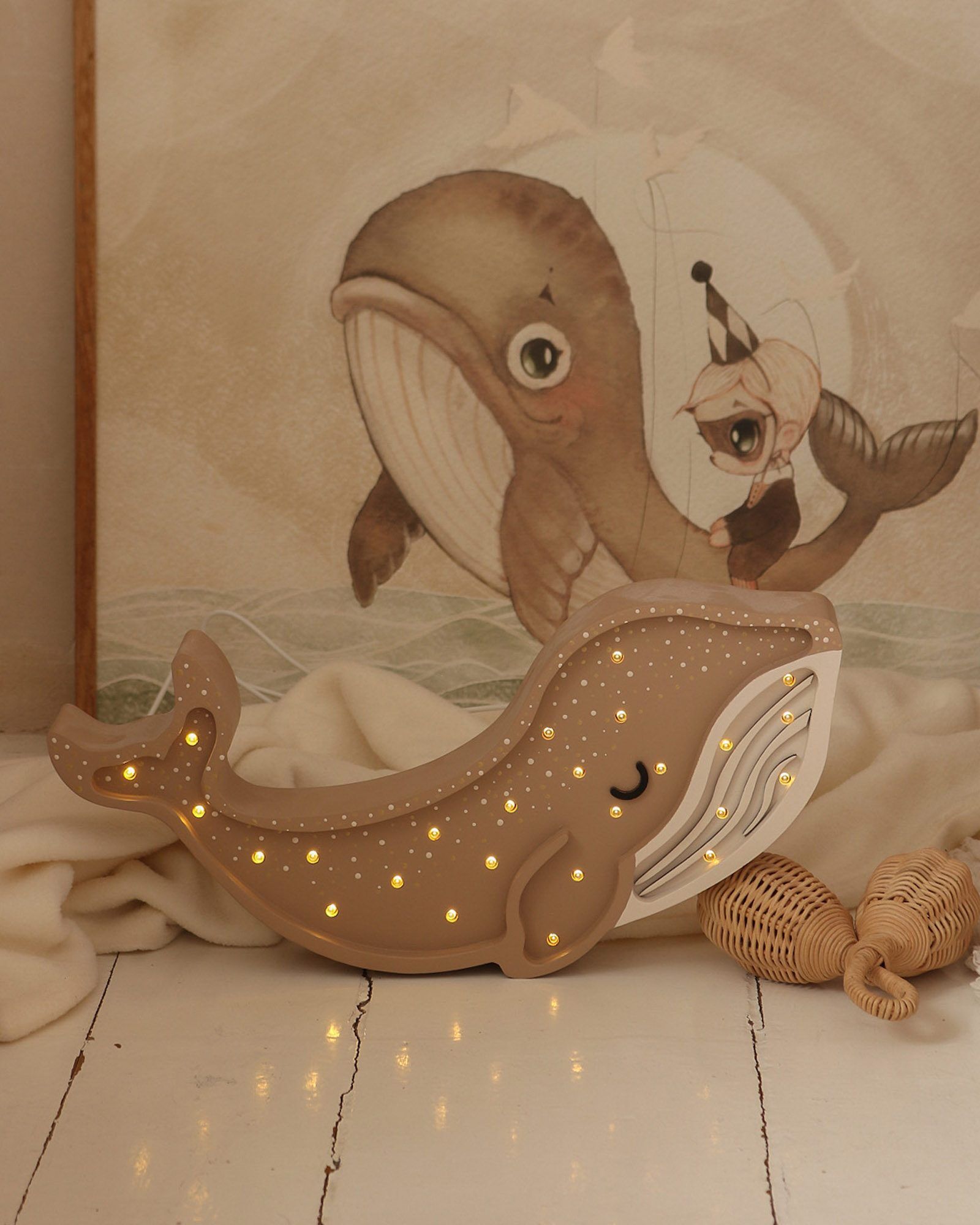 Lamp Whale Cinamon Brown