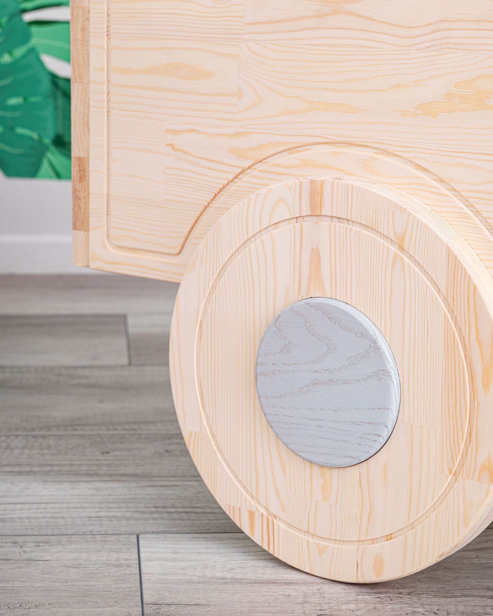 Children’s bed, Off-road car