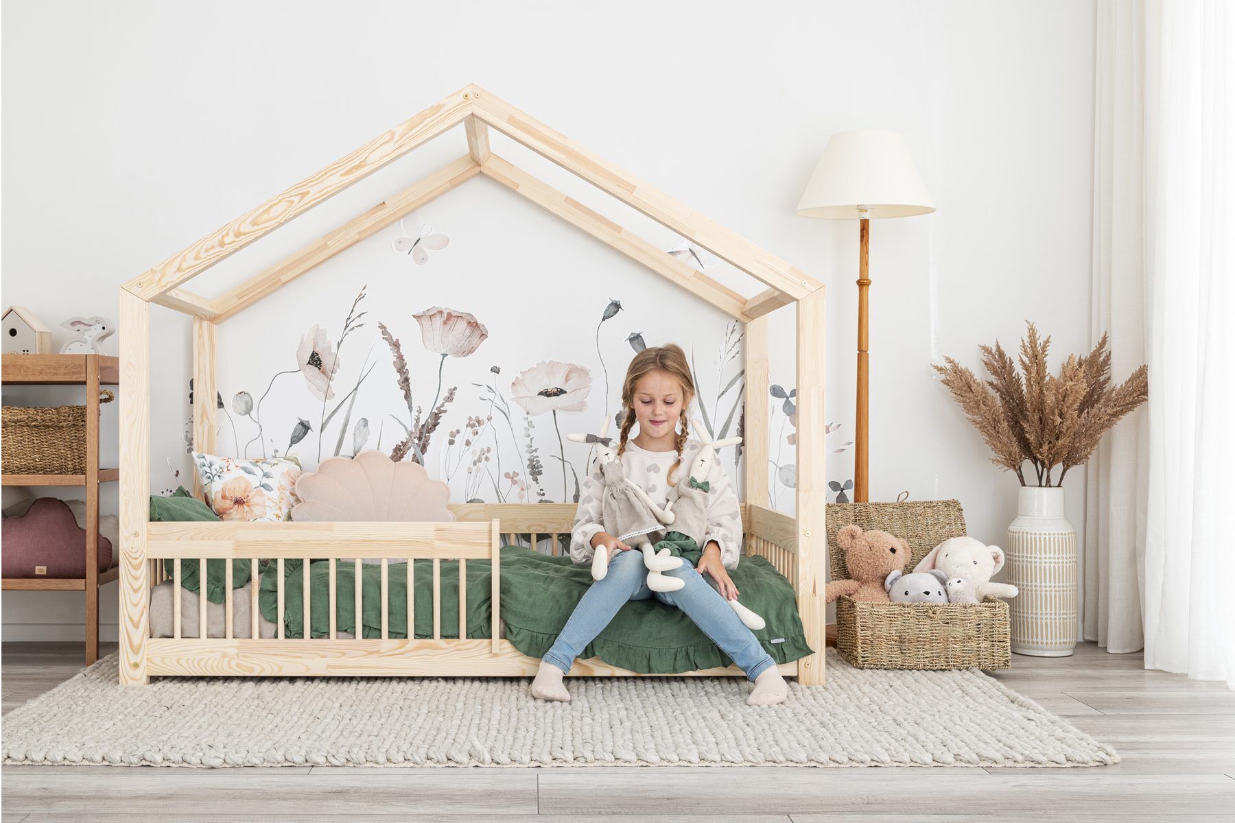 In the picture: House Bed Pipit 160x80 cm