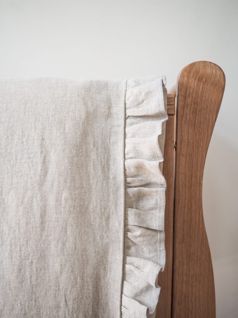 Linen Baby Bedding Set with Ruffle, Colour: Natural linen