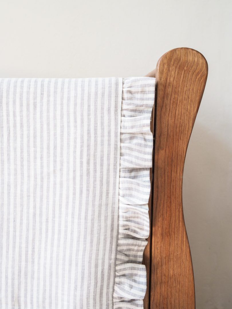 Linen Baby Bedding Set with Ruffle, Colour: Gray stripes