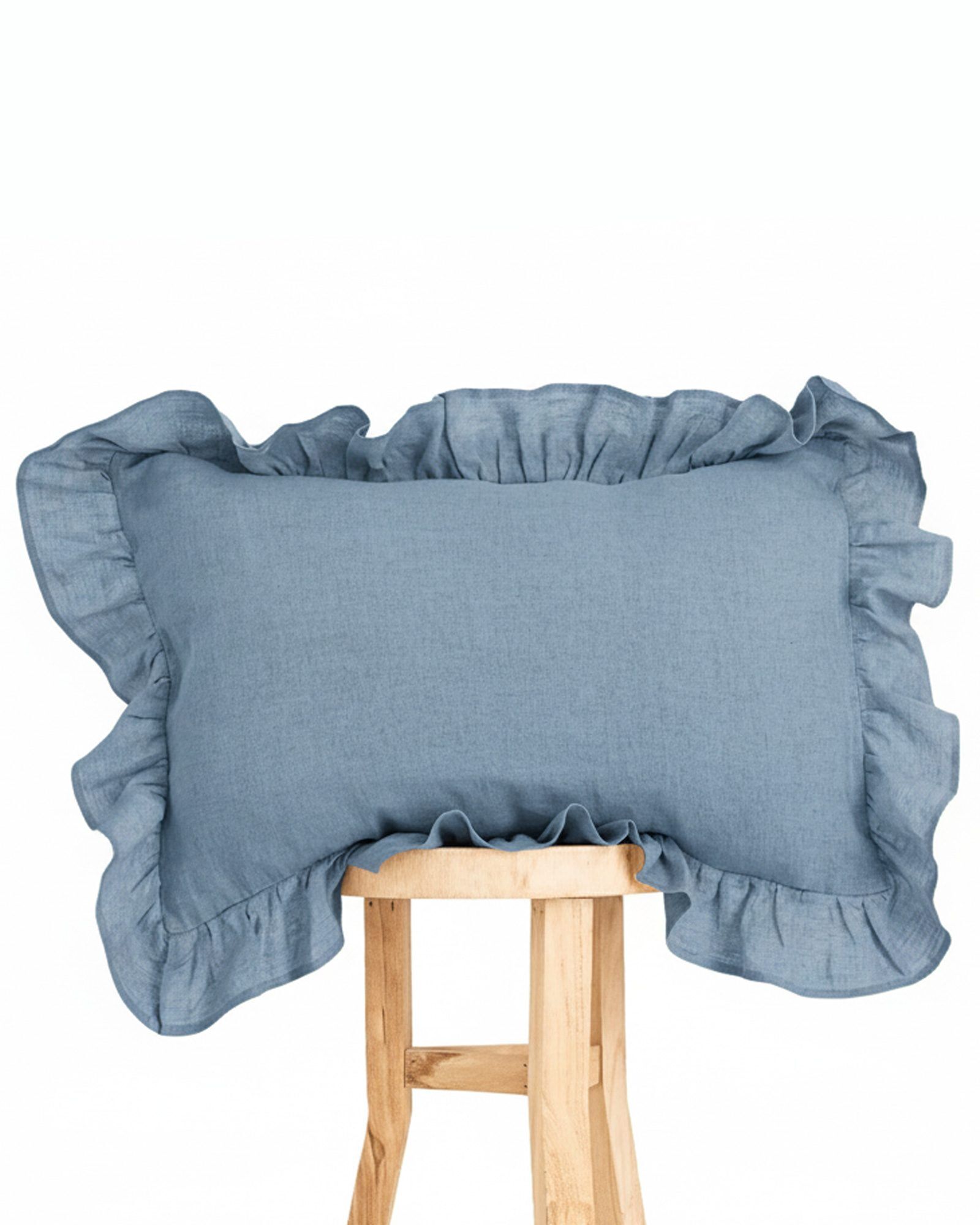 Linen pillow cases with frill - Dusty blue
