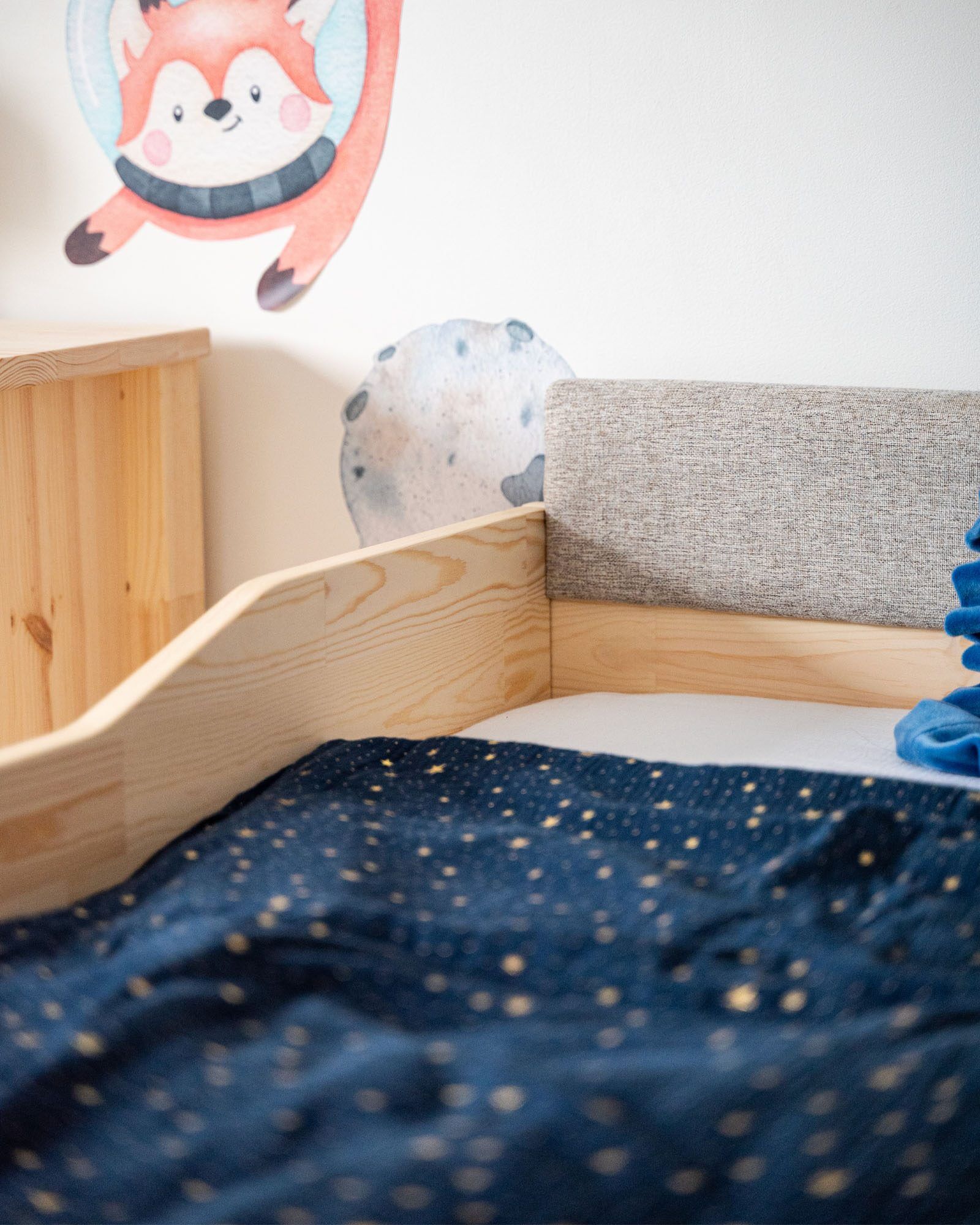 Children’s bed, Racing car