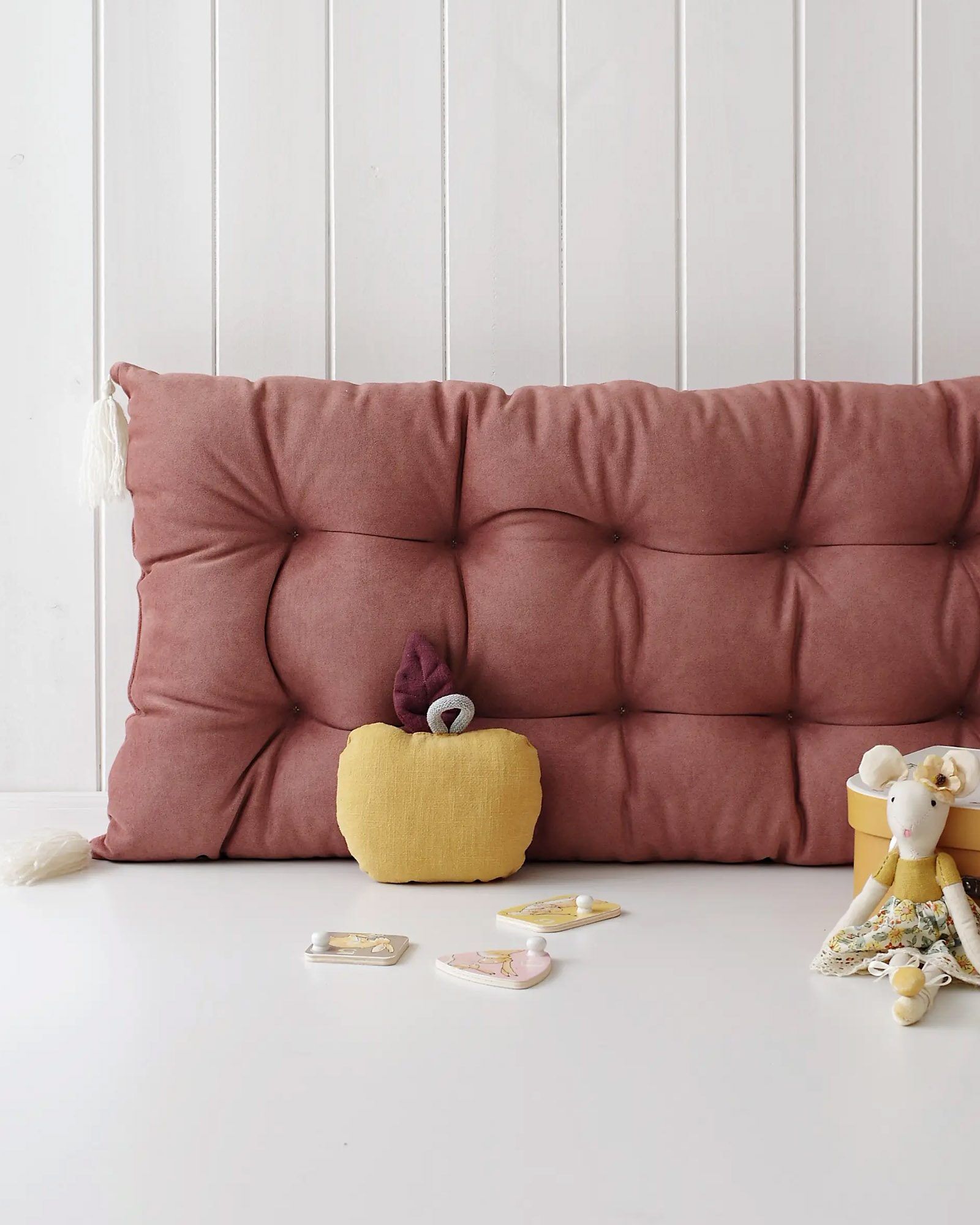 Cushion for rocker Pink