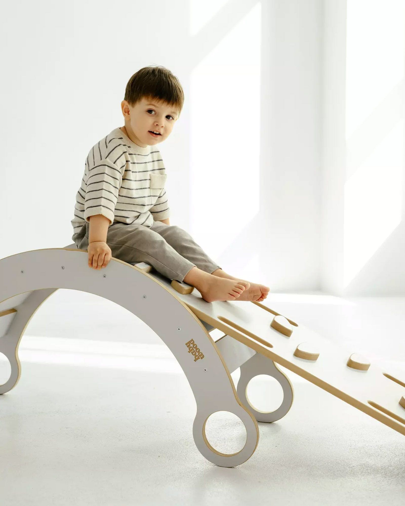 Slide climbing wall Grey