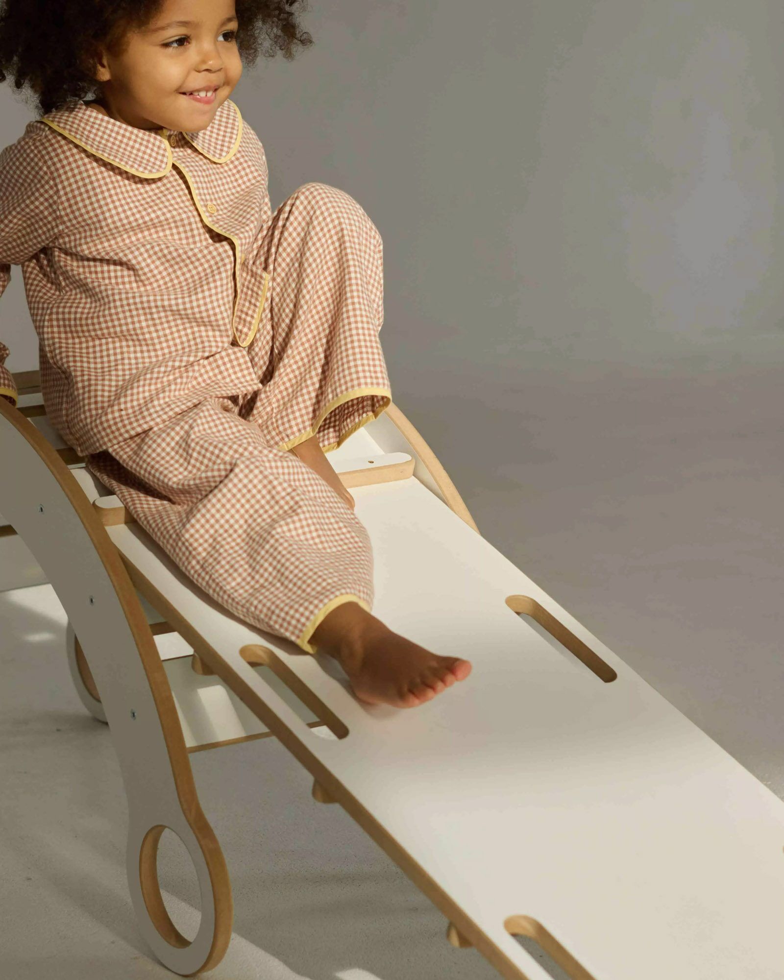 Slide ladder White