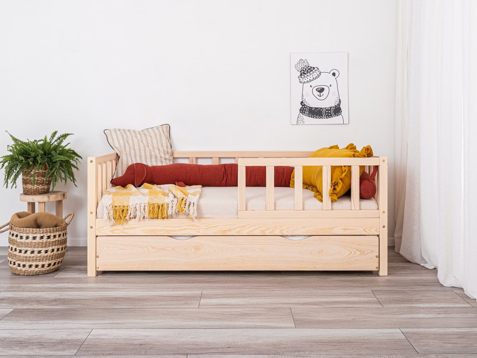 Montessori Kids Bed 4-in-1 – House Bed & Floor Bed, Drawer: Classic, Height of legs: 20 cm, Railing: Yes-flat, Entrance: left, Railing length: ½.