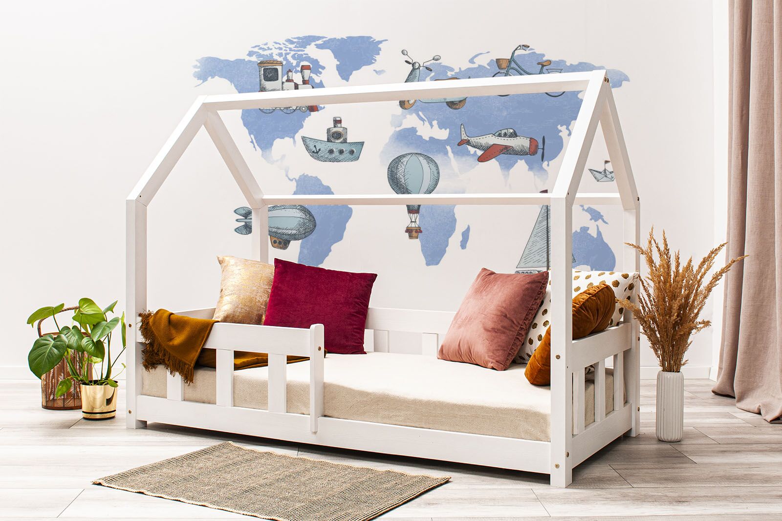 Wall stickers - Transportation map of the world XL. Bed shown in this picture is 160x80cm.